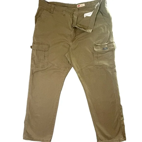 Wrangler Men's Cargo Pants Size 44x32 Khaki  Relaxed Fit Stretch Utility Casual