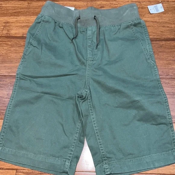 Gap kids boys olive pull on shorts with elastic waist size large (10-11) NWT