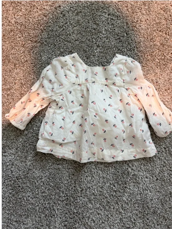 GAP Cream Floral Long Sleeve Blouse with Red & Navy Print