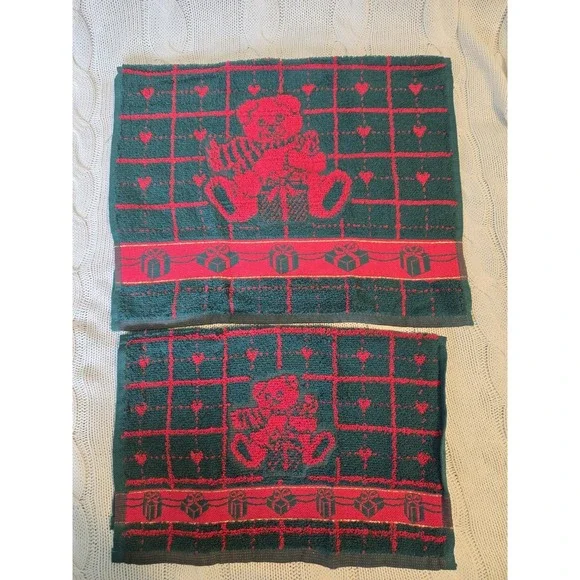Vintage Christmas Teddy Bear Guest Towel & Hand Towel Set Red Green Cotton Decor