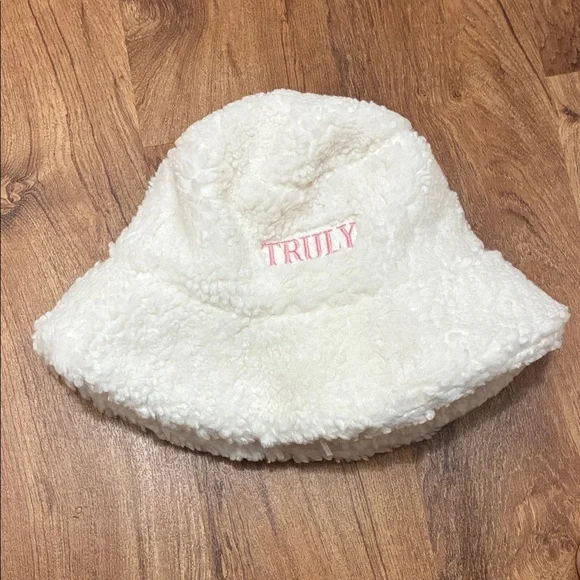 Limited Edition Truly Beauty 