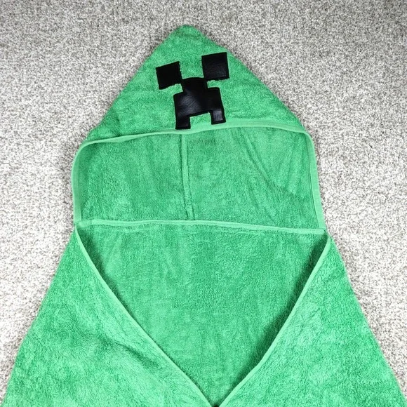 Room Essentials Minecraft Creeper Green Hooded Towel Kids Cotton Bath Wrap