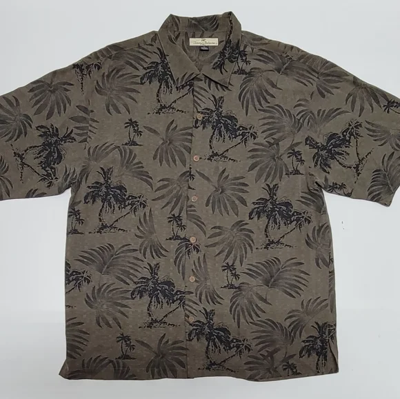 Large Tommy Bahama 100% Silk Brown Hawaiian Shirt‎
