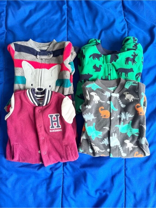 CARTER’S Baby Boy Fleece Footed Pajamas (4) 0-3 Months