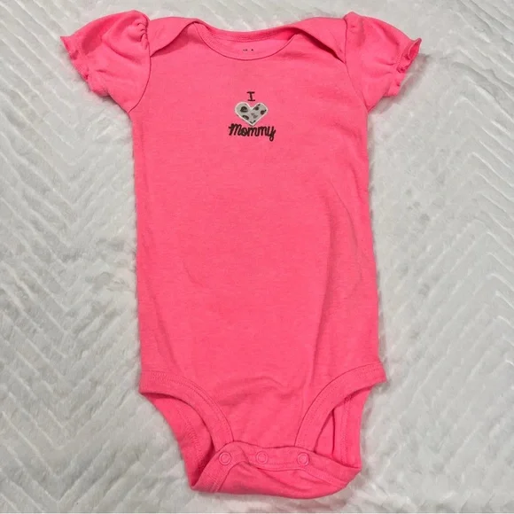 Carter's Pink Bodysuit I Heart Mommy onsie shirt size 18‎ months