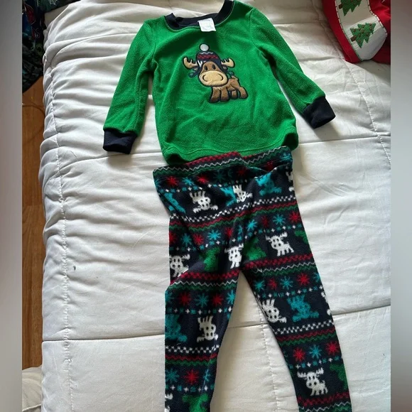 Healthtex Green and Navy Pajama Set