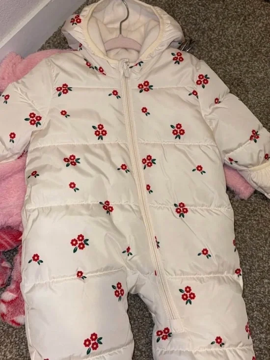 Old Navy Cream Floral Puffer One-Piece Snowsuit