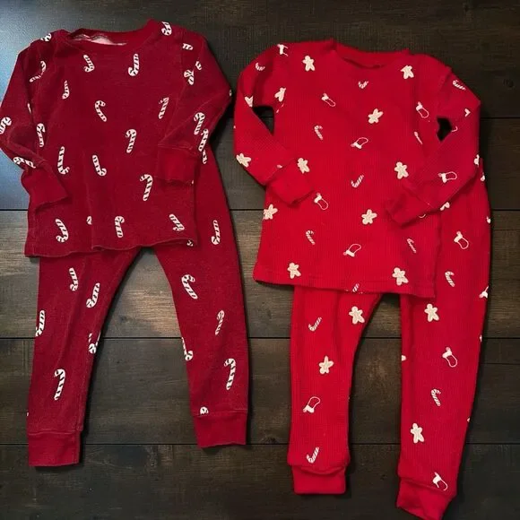 Carters 18M Red Christmas Pajama Set Candy Cane Gingerbread Toddler