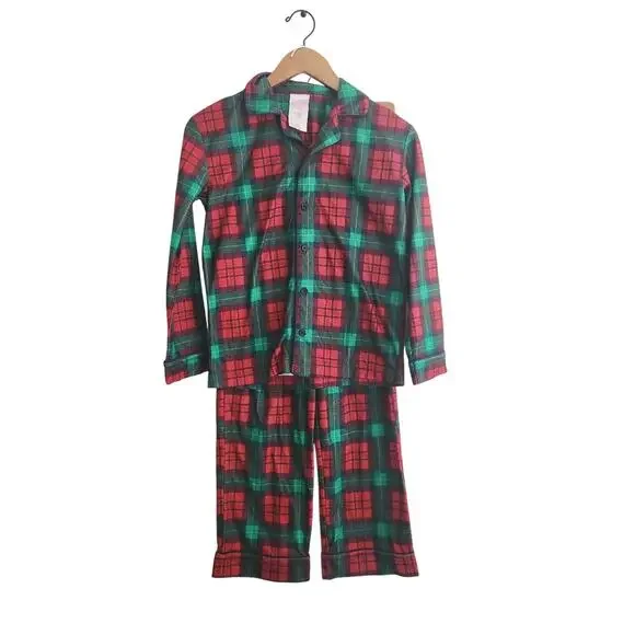 10 Wondershop plaid pajama set