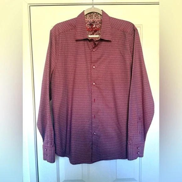 Robert Graham Button Up Shirt | Red Pattern | Size Large |