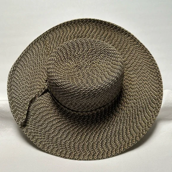 Brown and tan sun hat