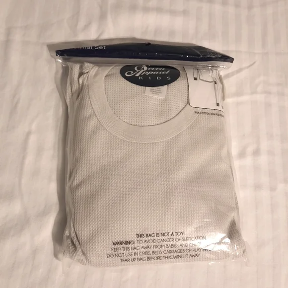 Boys thermal set Size 16-18