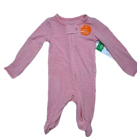 Carter’s Baby Boys  Girls Green Footed Romper 2 Way Zipper Size New Born
