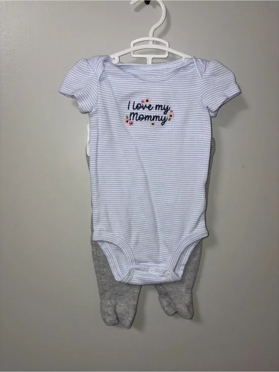 Carters Blue Striped I Love My Mommy Floral Body Suit & Gray Pants Set 6M