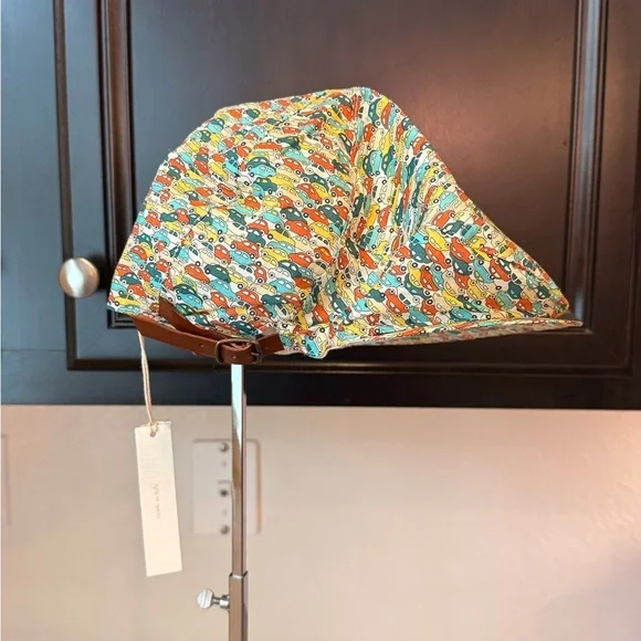 Grevi Sun Hat with Multicolor Car Print