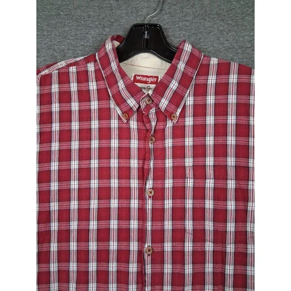 Wrangler Mens Shirt Large Red Plaid Flannel Button Down Western Rodeo Casual