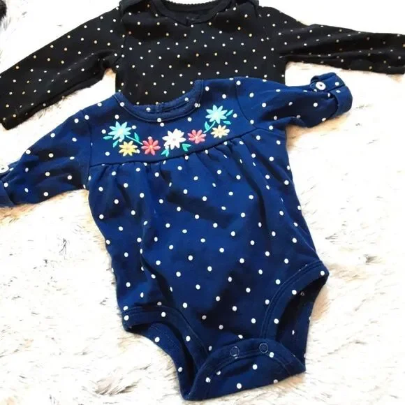 Carter's Onesies Polka Dot Embroidered Set of 2‎ size 3 mos