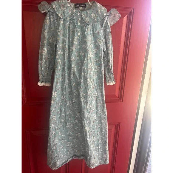 Scarlet Darkness Nightgown Floral Peter Pan Collar‎ Ruffle Cottagecore bin B