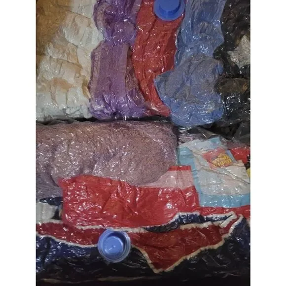 5 pre-owned Bathing towels