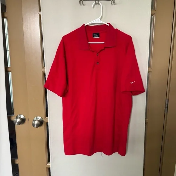 Nike Men's‎ XL Red Short Sleeve Golf Polo Shirt Top Embroidered Logo