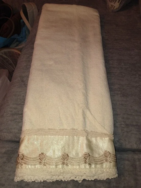 Vintage Cream Decorative Towel with Lace Trim