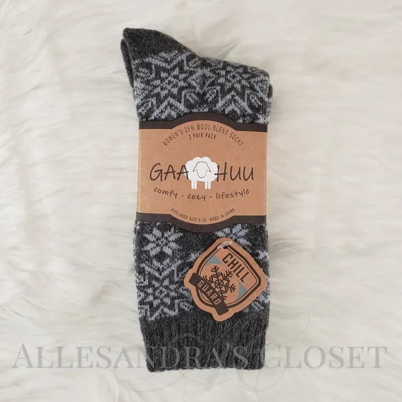 GAA HUU Socks Black Snowflake Wool Blend Socks 2 Pairs Outdoor Cottagecore Gift!