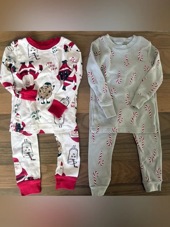 Infant Carter’s Christmas Pajama Bundle 18m