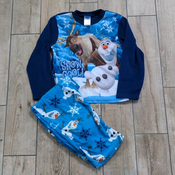 Kid's Disney Frozen Olaf and Sven Cozy Winter Fleece 2-Piece Pajama Set-Unisex