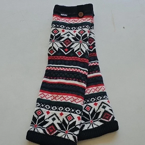 Muk Luks Black and Red Knit Leg Warmers. Nwots