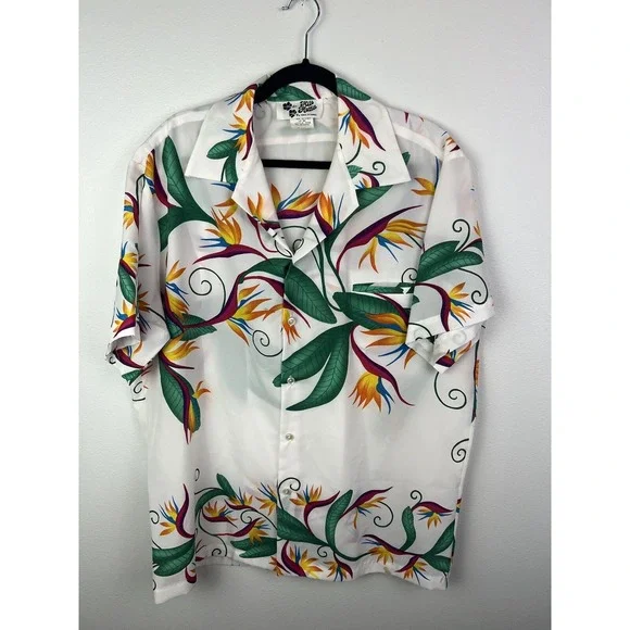 Men's Hilo Hattie Hawaiian shirt Made in Hawaii Size XL floral‎ single stitch