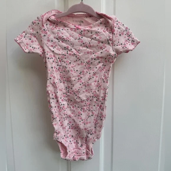 Carter's 18M Pink Floral Short Sleeve Bodysuit Onesie