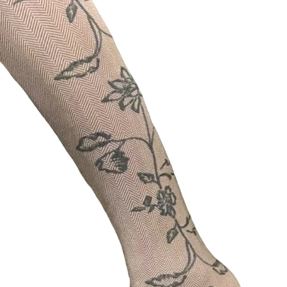 ANTHROPOLOGIE Tintoretta  Floral Print Tights / Stockings ~ NWT