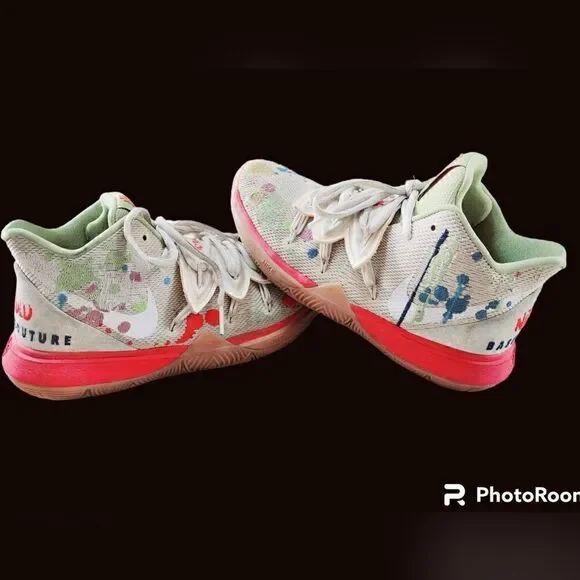 Nike Bandulu x Kyrie 5 embroidered splatters