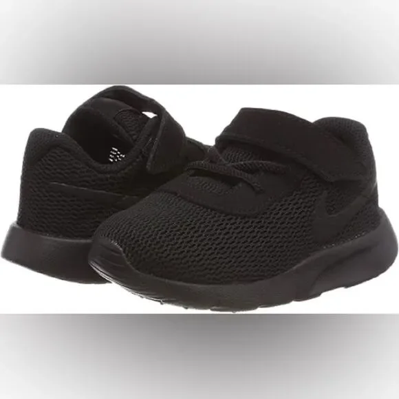 Nike Kids Black Tanjun Shoes Size 6C