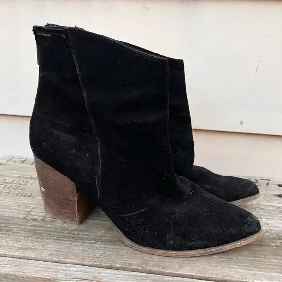 Steve Madden Country black suede heeled leather booties