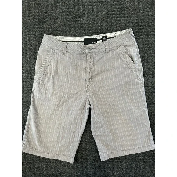 BKE Augusta Flat Front Shorts Mens 32 Grey Pinstripe Slim Fit Cotton 43300