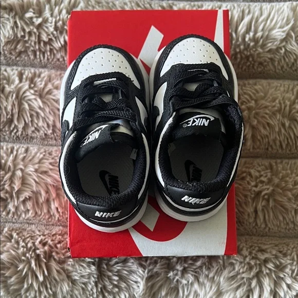 Nike Kids Black and White Low-Top Sneakers