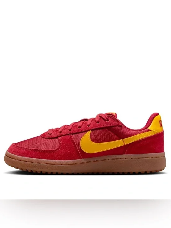 Nike Field General 82 GS sneakers in Gym Red and Team Gold Size 5Y