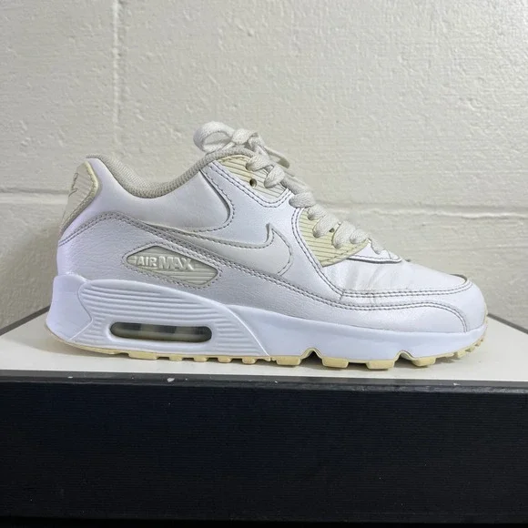 Nike Air Max 90 833412-100 All White Leather Sneaker Shoes Youth Size US 5.5 Y