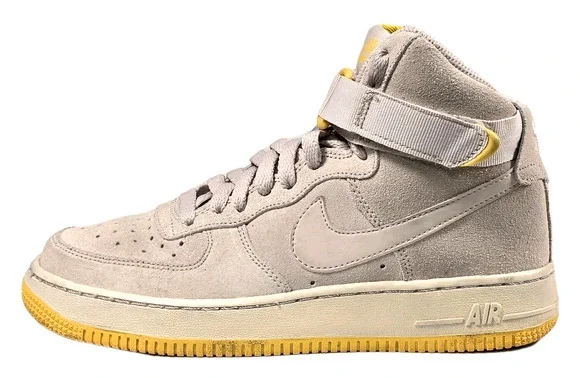 Nike Air Force 1 Suede High Desert Sand Varsity Maize 5.5Y (GS) 653998-011