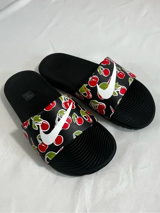 Nike Kawa Cherry Slide SE Sandals with White Swoosh Youth Size 3