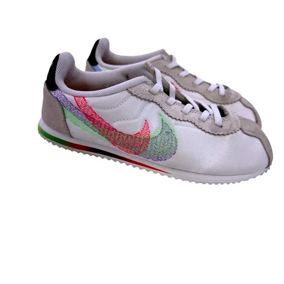 Nike Cortez Be True Rainbow Swoosh White Retro Y2K Sneakers Youth‎ 2.5Y