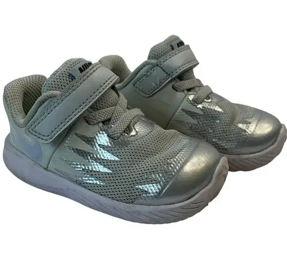 Nike Star Runner TDV Toddler Sneakers Sz 5 Childrens 907256-003 Hook Loop