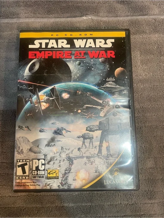 Star Wars: Empire at War (PC, CD-ROM 2006) with manual book Lot Of 2