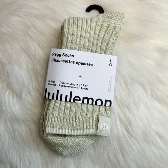 Lululemon Daily Essentials Ragg Socks L Quarter Length LIMT/REDC Unisex New
