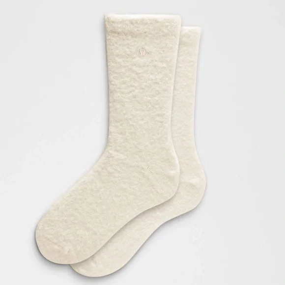 NWOT lululemon Unisex Fuzzy Crew Socks