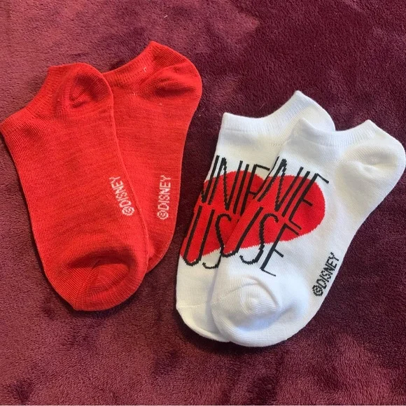 🍒🍒 Disney’s Minnie Mouse Socks 2 Pairs