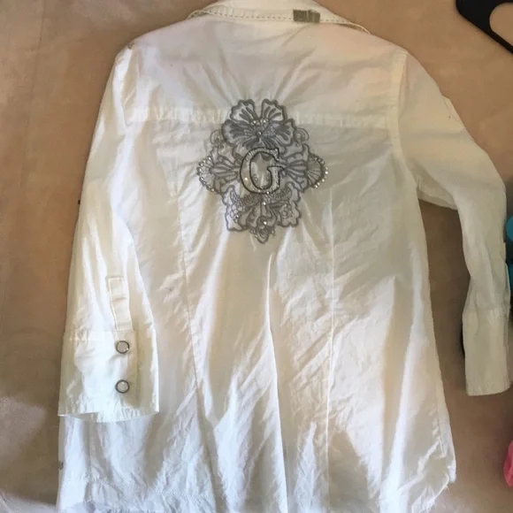 Size‎ 7/8 guess shirt