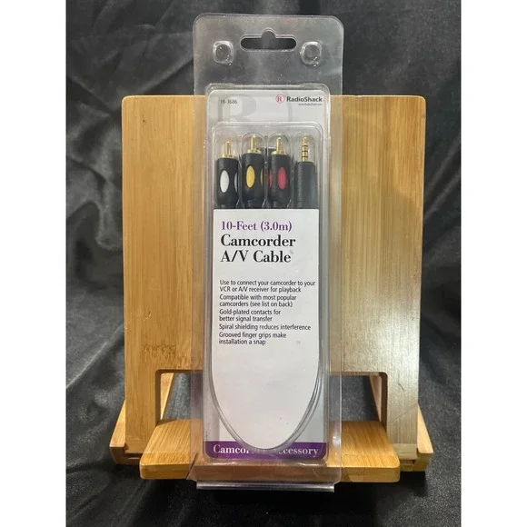 RadioShack 10ft Camcorder AV‎ Cable 3.5mm to RCA Gold Plated 16-3686 New