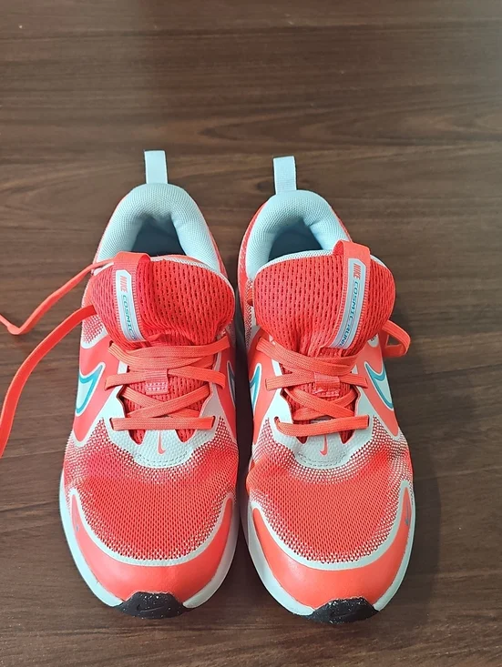 Nike Kids Coral and Light Blue Sneakers